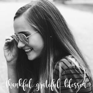 Meet your Posher, Ava